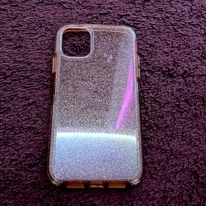 phone case, got it from t-mobile, sparkly case